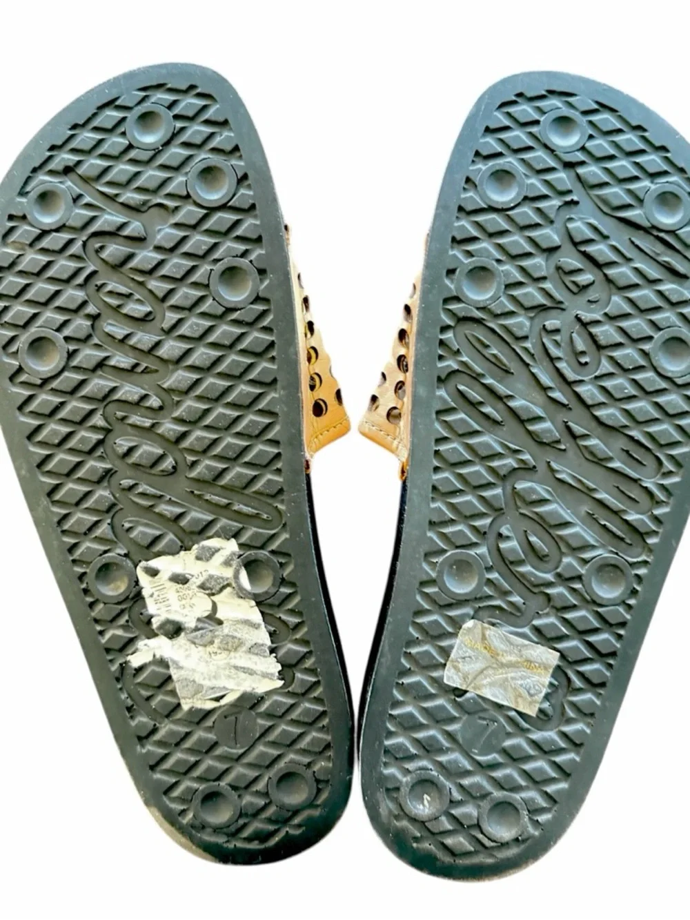 LOEFFLER RANDALL | Cat Pool Slide Snadals